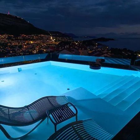 Hedera Estate Hedera Xx * ドゥブロブニク